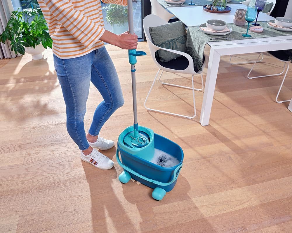 LEIFHEIT Clean Twist Medium Ergo Mobile Mop Set - Leifheit