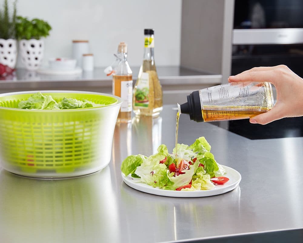 LEIFHEIT  Salad Dressing Oil Mixer Shaker Bottle 300ml - Leifheit